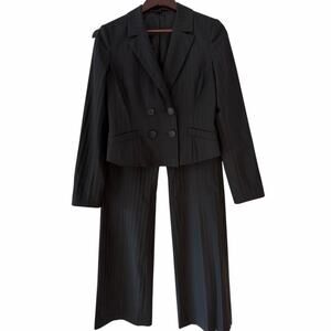 Express Design studios editor 2 piece chic women’s suit sz 4 in New condition